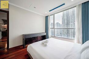 Landmark 81 Magical Tower Apartment