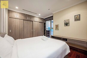 Landmark 81 Magical Tower Apartment