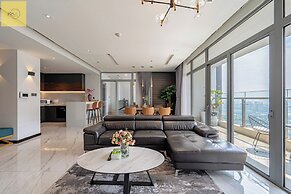 Landmark 81 Magical Tower Apartment