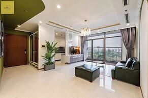 Landmark 81 Magical Tower Apartment