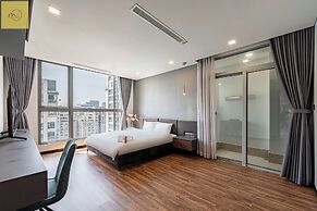 Landmark 81 Magical Tower Apartment