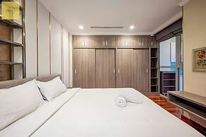 Landmark 81 Magical Tower Apartment