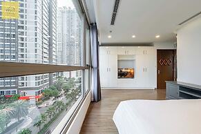 Landmark 81 Magical Tower Apartment