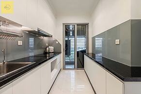 Landmark 81 Magical Tower Apartment