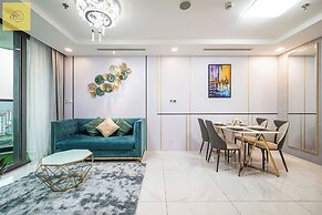 Landmark 81 Magical Tower Apartment