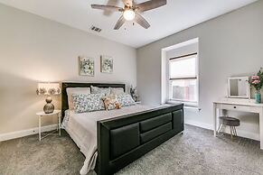 4BR Farmhouse N Po in Spencer