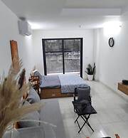 Ha Long City Retreat - Cozy 35m2 Apartment in the Heart of the City