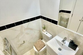 Beautiful 3 bed Apartment in Cambridge - Sleeps 7