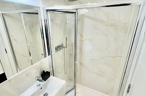 Beautiful 3 bed Apartment in Cambridge - Sleeps 7