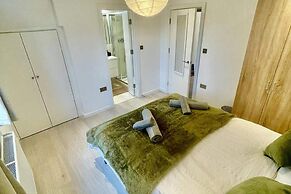 Beautiful 3 bed Apartment in Cambridge - Sleeps 7