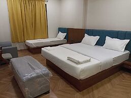 Hotel Prakhyat