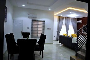 Lush Meadows Apartments