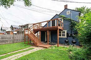 Prime Location Top Rated Clean Parking Free