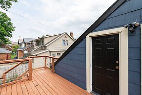 Prime Location Top Rated Clean Parking Free