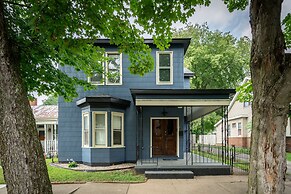 Prime Location Top Rated Clean Parking Free