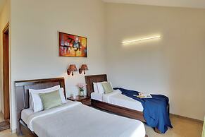 Alaya Stays Veera Strand Park 2BHK Apts