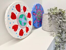 Azure Loft - 3min Walk to Beach, 10min to Old Town