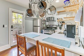 1 Mi to Dtwn: Updated Guesthouse in Phoenix!