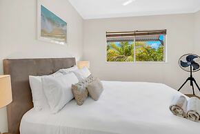 Palm View- 9 Pools BBQ Gym