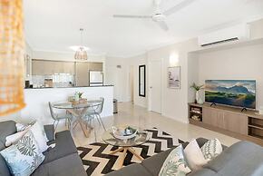 Palm View- 9 Pools BBQ Gym