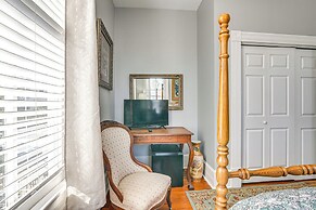 Walk to the Strand: Hideaway Haven Retreat