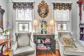 Walk to the Strand: Hideaway Haven Retreat