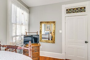 Walk to the Strand: Hideaway Haven Retreat