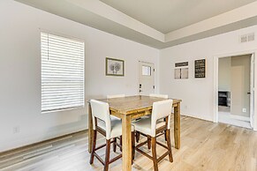 6 Mi to Navarre Beach: Home w/ Large Covered Porch