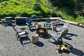 Kenai River Views & Access: Soldotna Apartment!