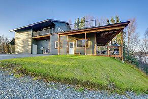 Kenai River Views & Access: Soldotna Apartment!