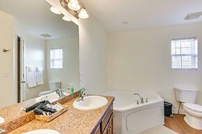 26 Mi to Bridger Bowl Ski: Home w/ Fenced Yard!