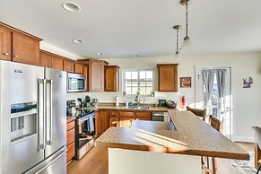 26 Mi to Bridger Bowl Ski: Home w/ Fenced Yard!