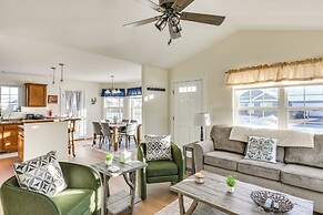 26 Mi to Bridger Bowl Ski: Home w/ Fenced Yard!