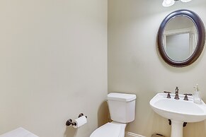 Home Theater & Yard: Family Retreat in Bessemer