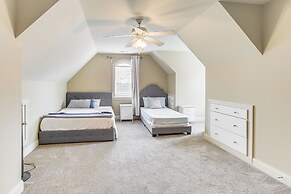 Home Theater & Yard: Family Retreat in Bessemer