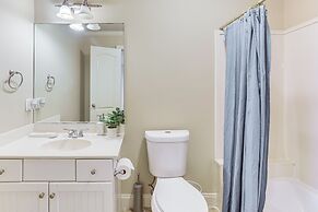 Home Theater & Yard: Family Retreat in Bessemer