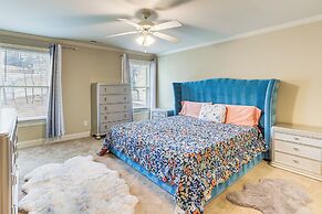 Home Theater & Yard: Family Retreat in Bessemer