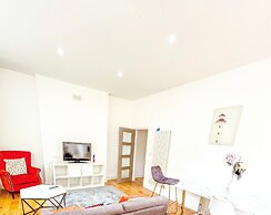 London 2-bed Apartment in Herbert Road