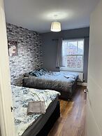 Westgate Haven - Spacious 4 Bedroom Apartment