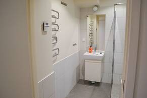 Bromma Bliss Apartment - City Escape