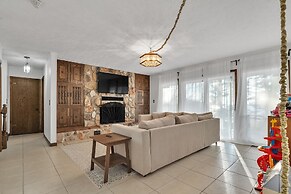 Lakefront Escape On Lake Hudson 5 Bedroom Cabin