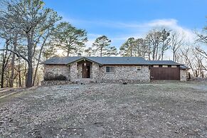 Lakefront Escape On Lake Hudson 5 Bedroom Cabin