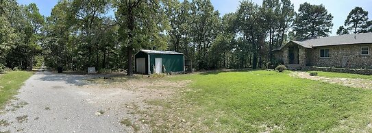 Lakefront Escape On Lake Hudson 5 Bedroom Cabin