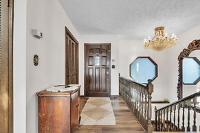 Lakefront Escape On Lake Hudson 5 Bedroom Cabin