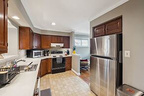 Uline Hospitality 4 Bedroom Home