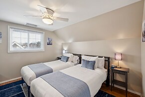 Uline Hospitality 4 Bedroom Home