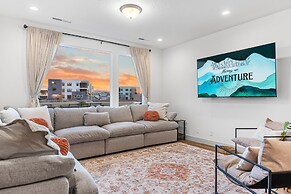 Always An Adventure 4 Bedroom Townhouse