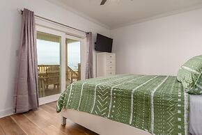 Beautiful C's - 2924 Bienville Blvd 5 Bedroom Home