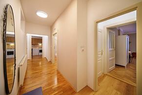 Old Town - 3 Bedroom 3 Bathroom Kitchen