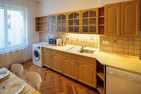 Old Town - 3 Bedroom 3 Bathroom Kitchen